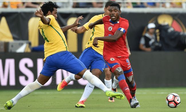 ESPN：C罗曾经被滕哈赫处罚远离一线队.